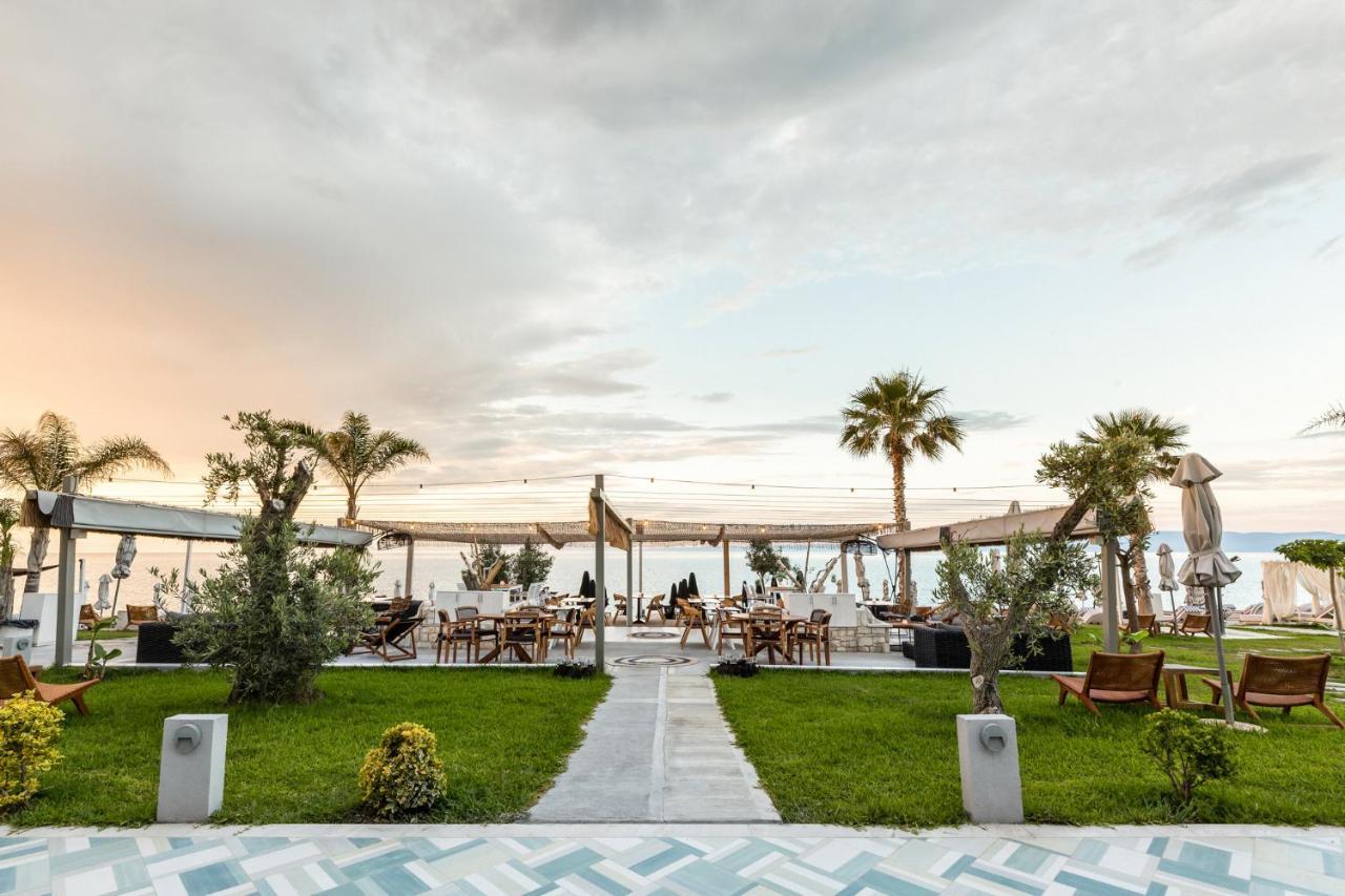 بيفكوهوري Blue Carpet Luxury Suites المظهر الخارجي الصورة