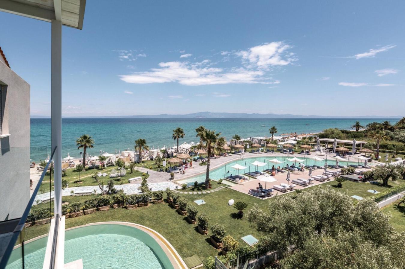 بيفكوهوري Blue Carpet Luxury Suites المظهر الخارجي الصورة